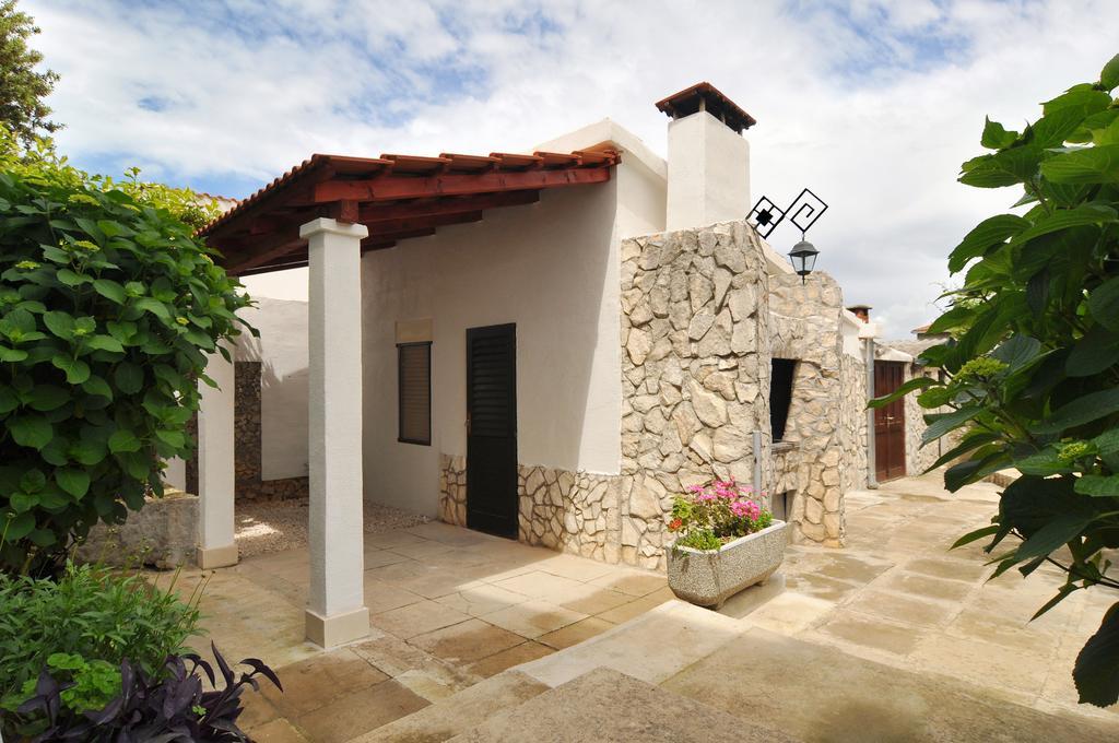 Apartment Lavanda Nova Ražanj Εξωτερικό φωτογραφία