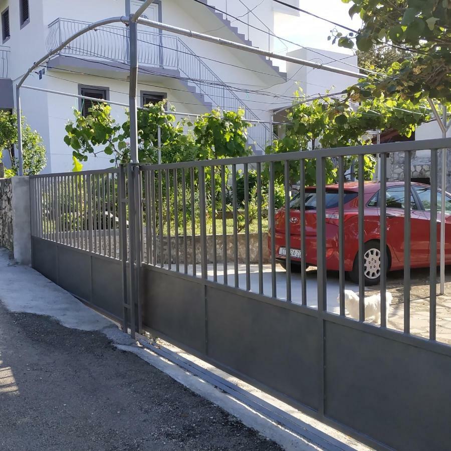 Apartment Lavanda Nova Ražanj Εξωτερικό φωτογραφία